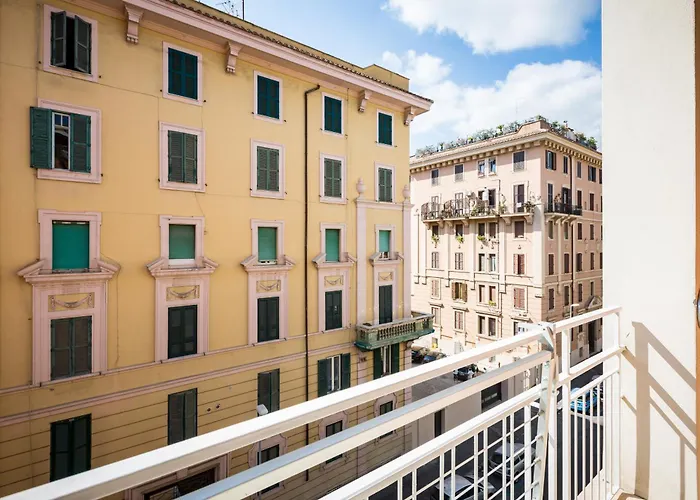Tropical House Vatican Area * Rzym