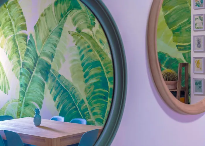 Tropical House Vatican Area * Roma