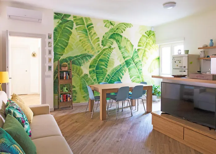 Tropical House Vatican Area * Rzym