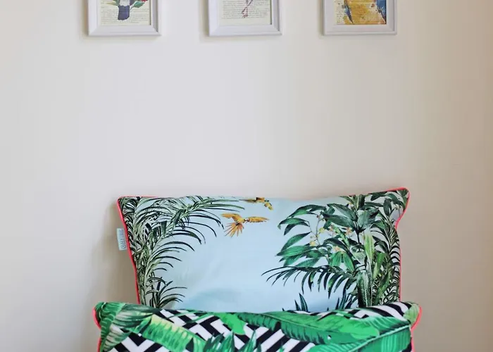 Tropical House Vatican Area *