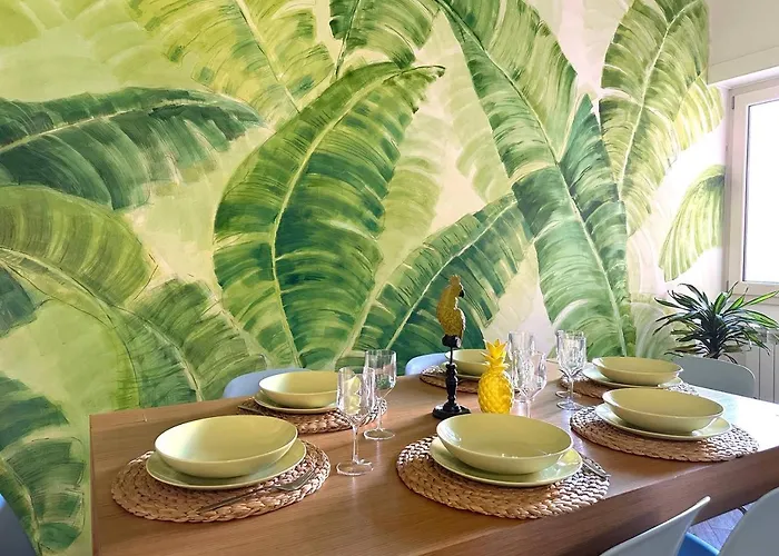 Tropical House Vatican Area *
