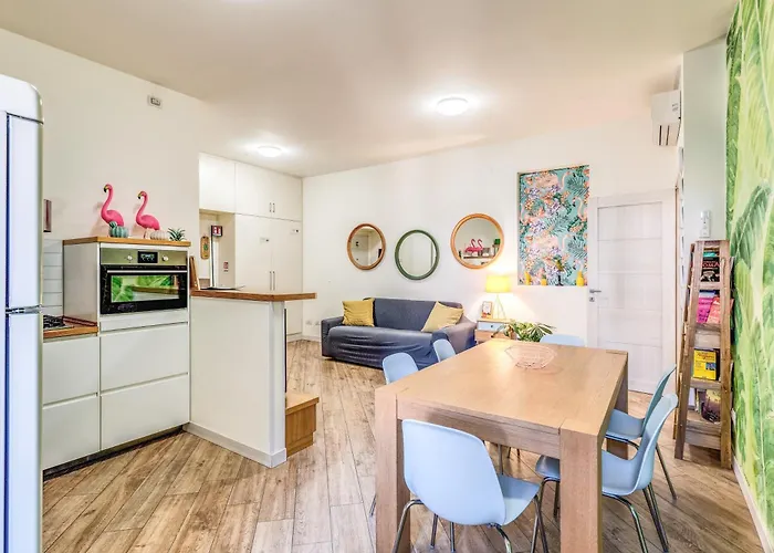 Tropical House Vatican Area Apartamento