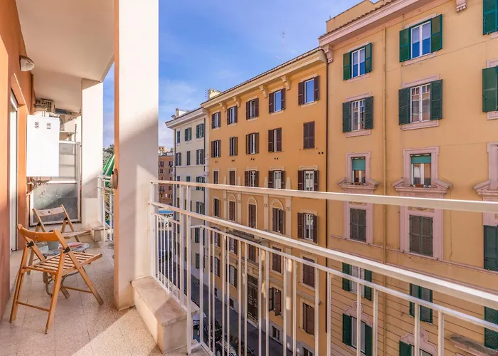 Tropical House Vatican Area *
