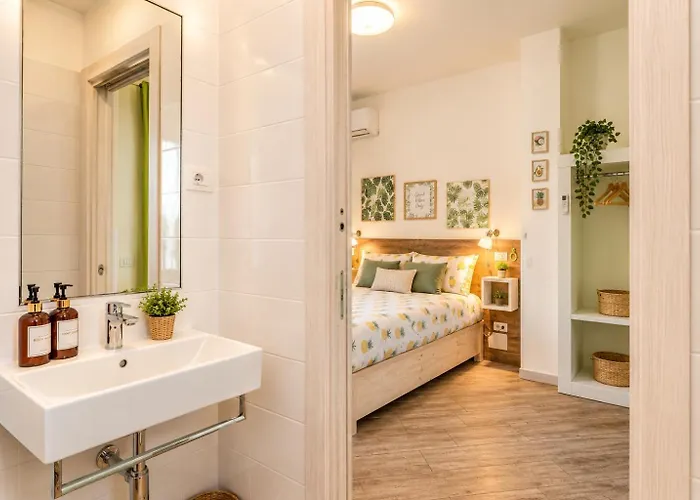 Tropical House Vatican Area Apartamento *